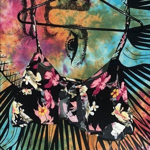 TWO flower crop tops 🌺